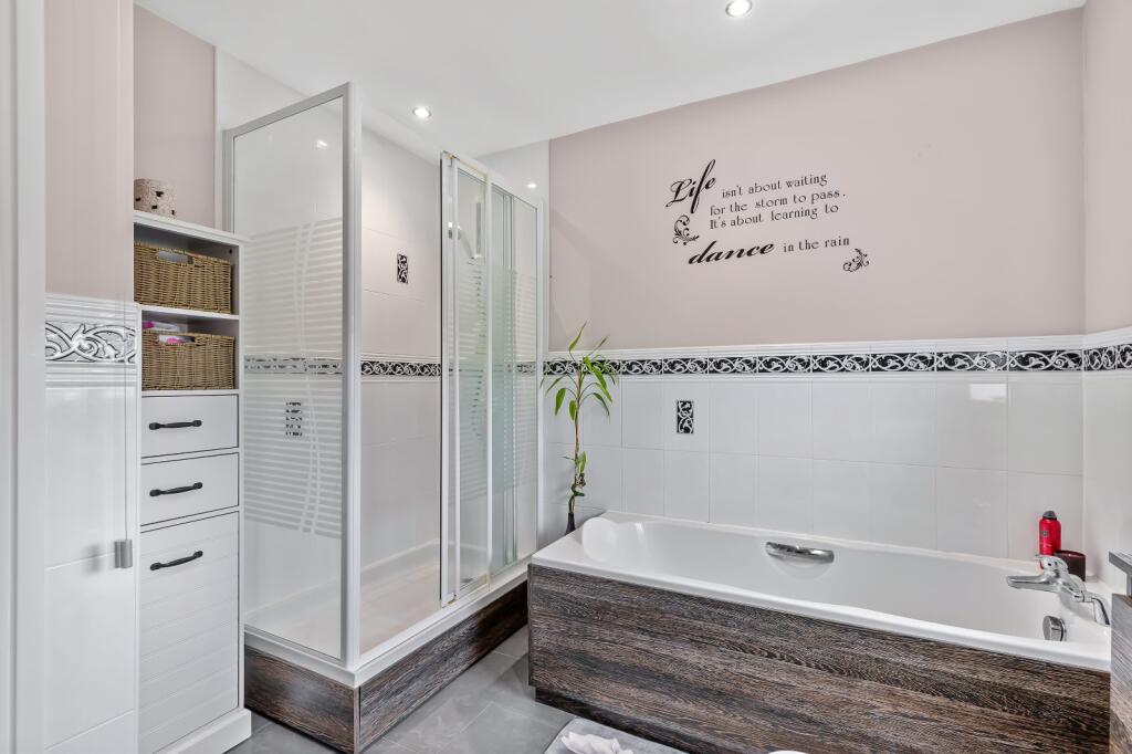 Additional image 32 of Agincourt Drive, Bingley, West Yorkshire, BD16