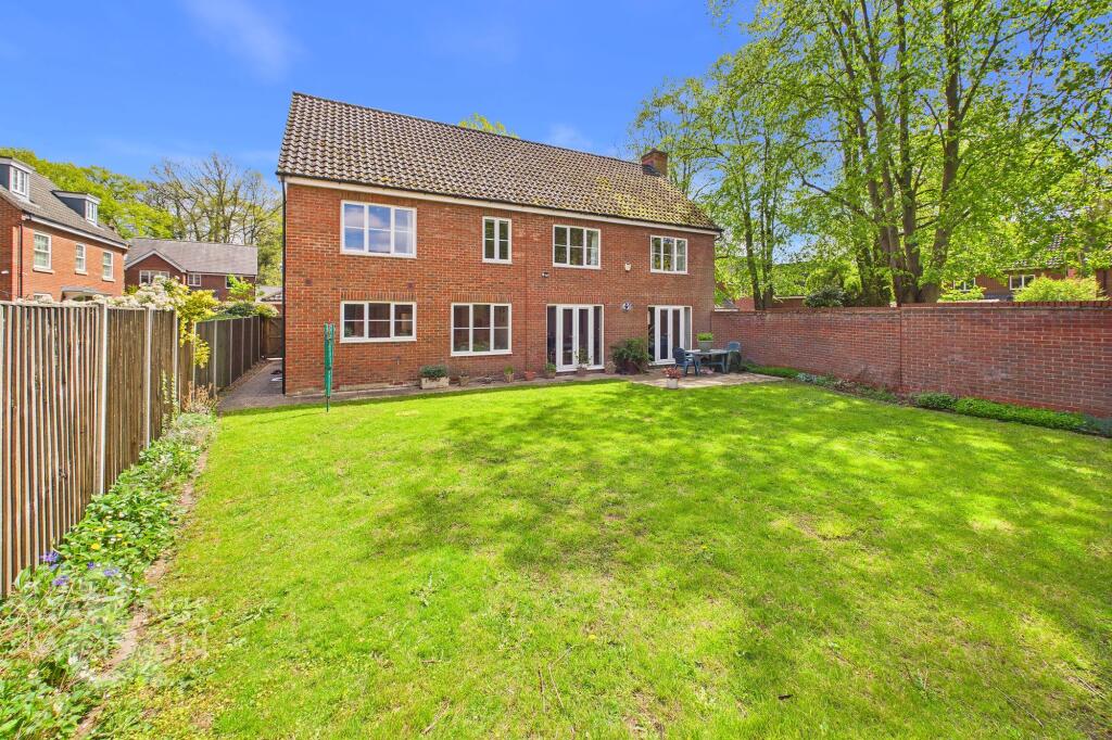 House in Norwich - View 5