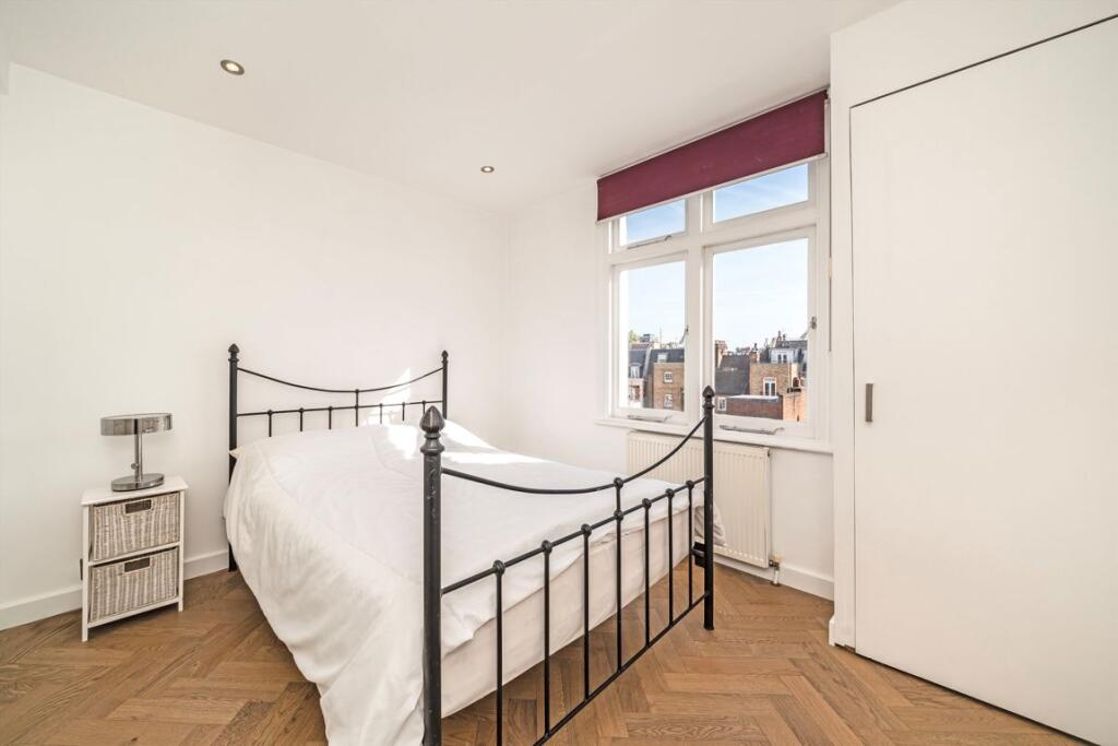 Apartment in London, Notting Hill - View 3