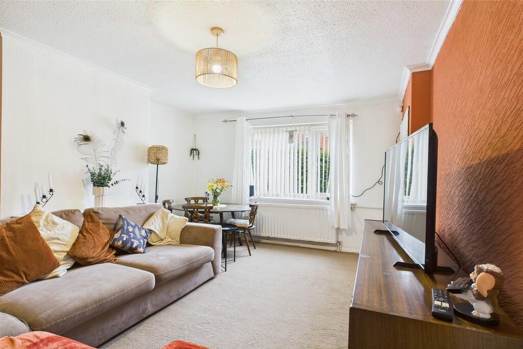 Bavington Drive , Newcastle Upon Tyne  photo 3