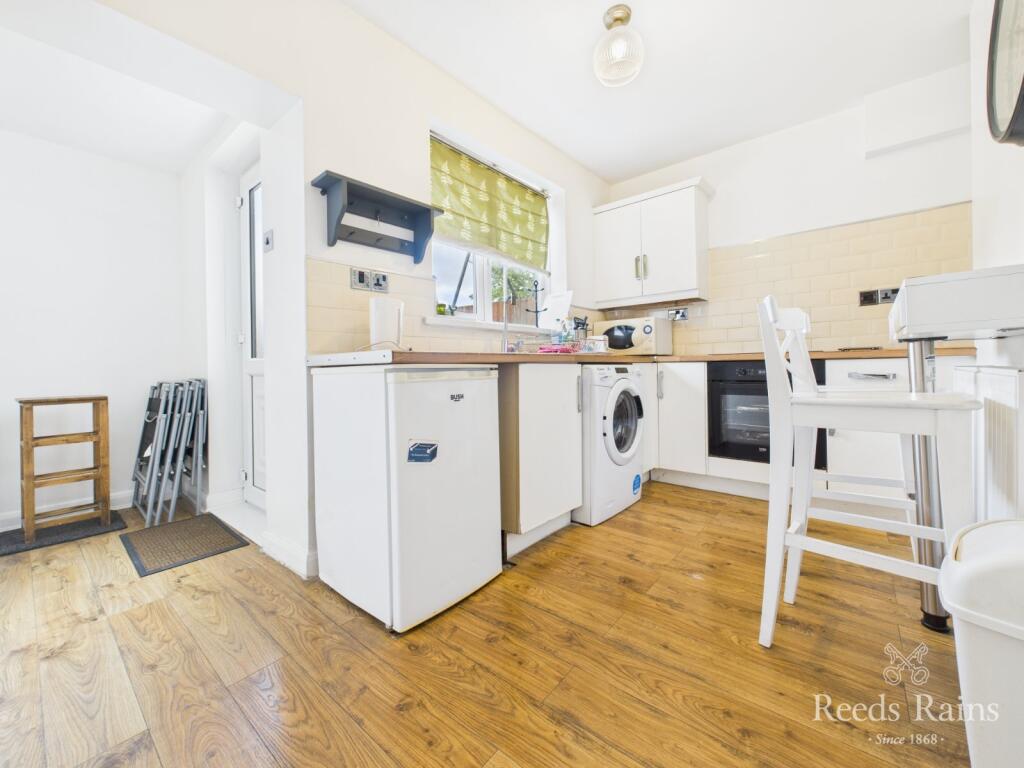 Luke Terrace, Wheatley Hill, Durham, DH6 photo 3
