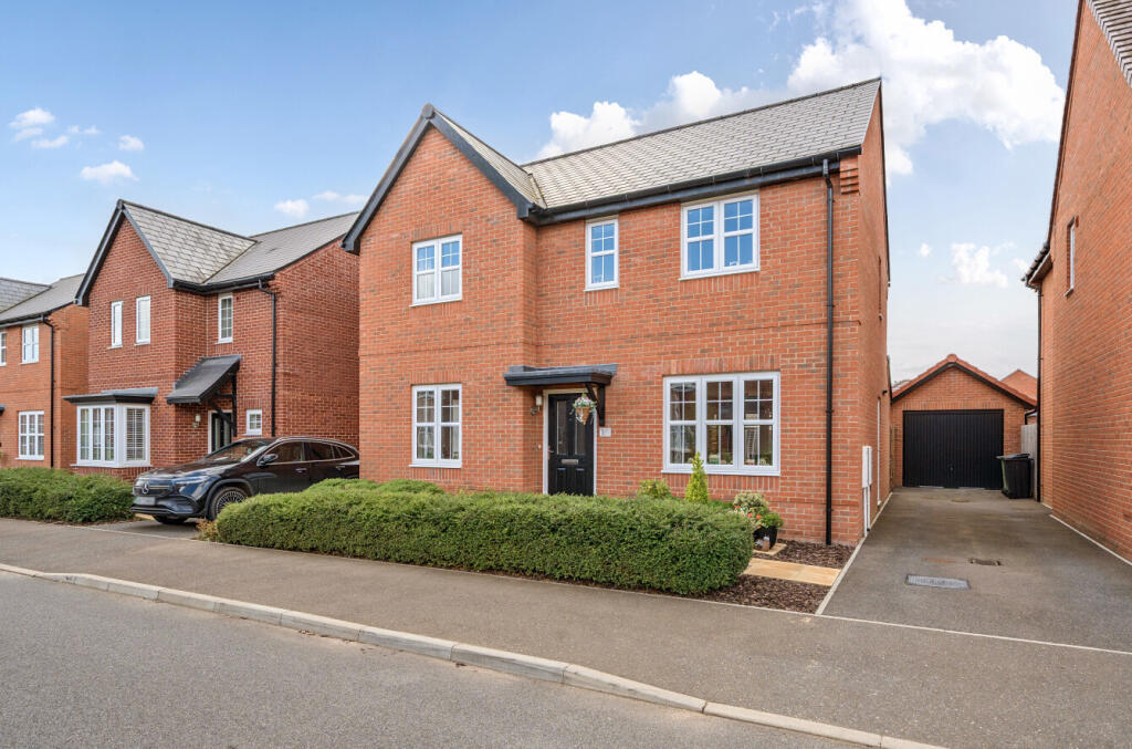 4-bed detached on Hurrell Close, Halstead, Essex, £500,000
