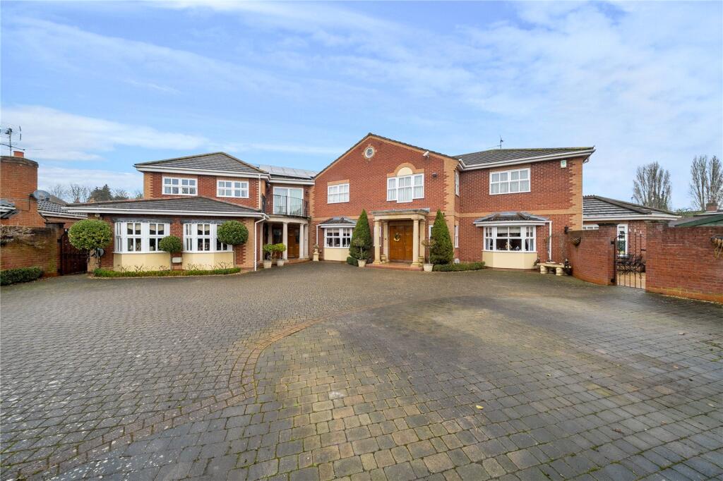 Main image of property: Westbourne Gardens, Spalding, Lincolnshire, PE11