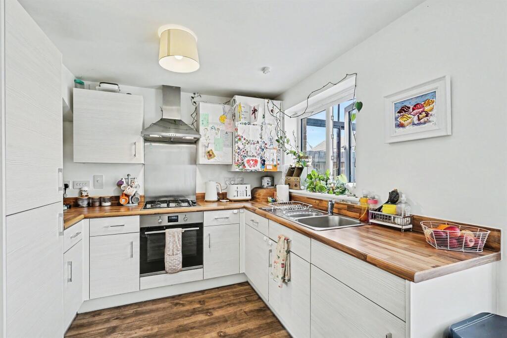 House in Northampton, Kingsthorpe - View 2