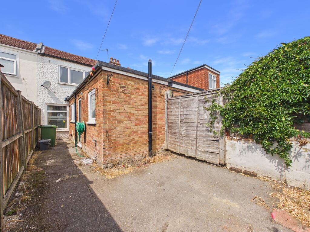Property photo 11
