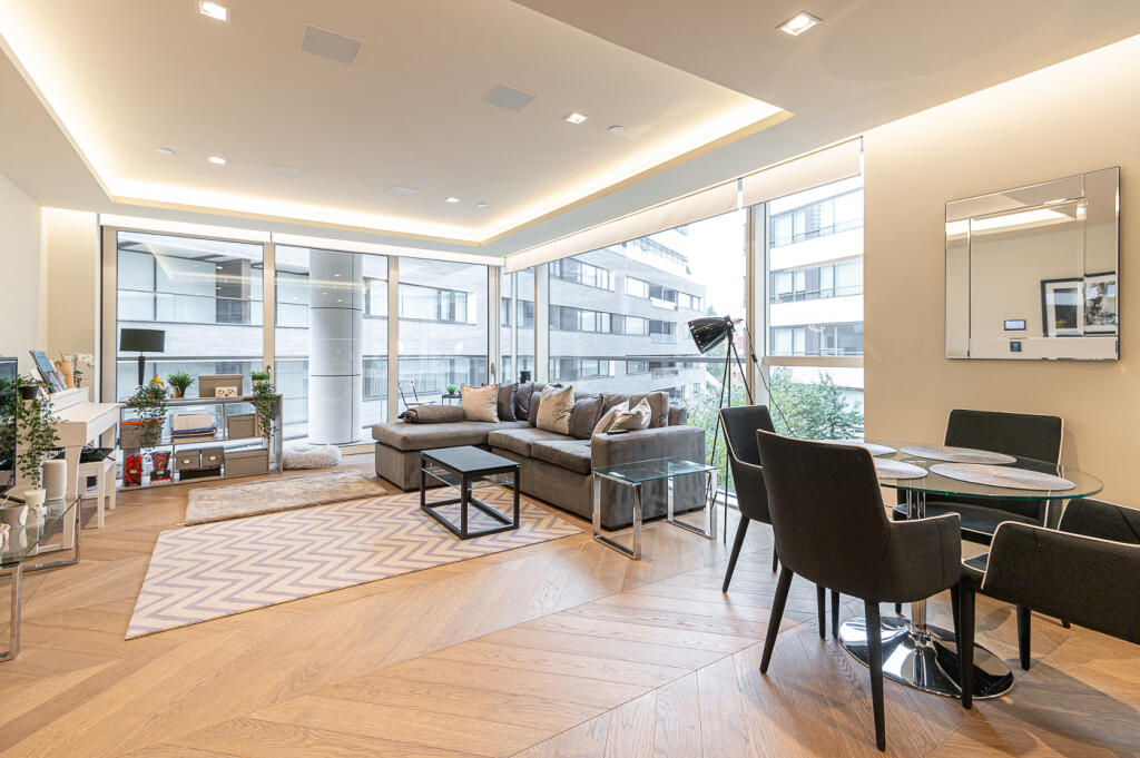 Apartment in London - View 3