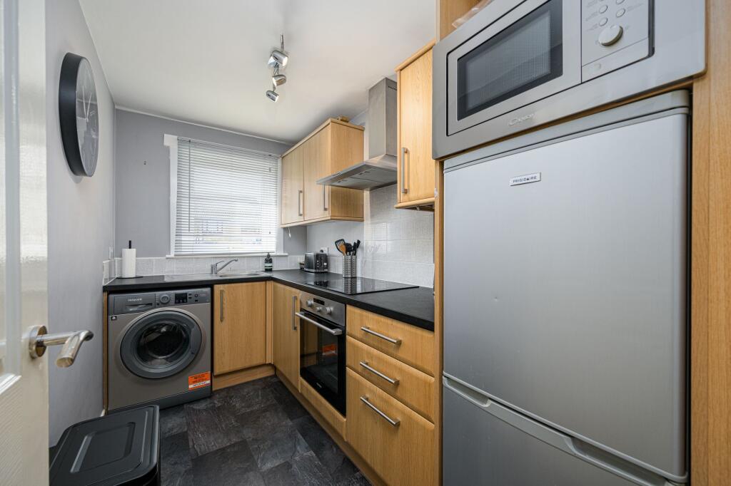 Apartment in Dundee - View 5