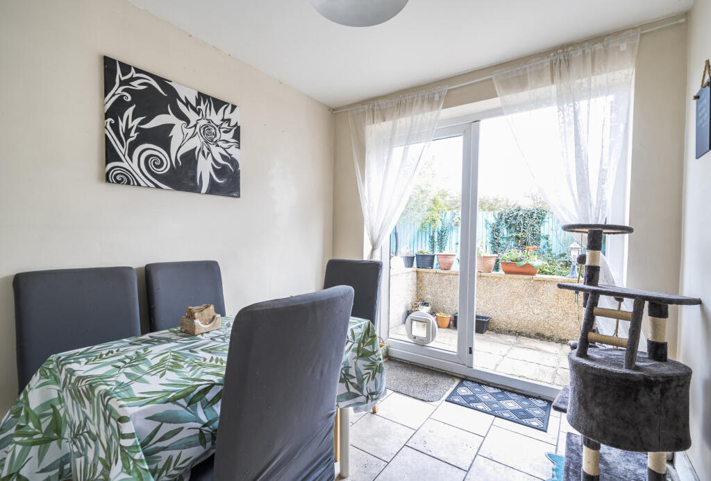 Tudor Close, Oldland Common, Bristol, Gloucestershire, BS30 - View 6