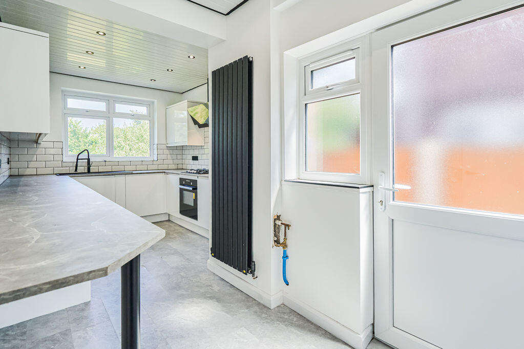 House in Wirral, Liverpool City Region - View 4