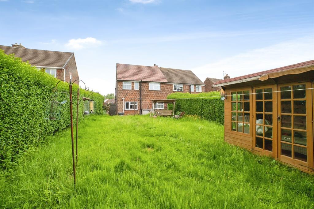 House in Alfreton - View 2