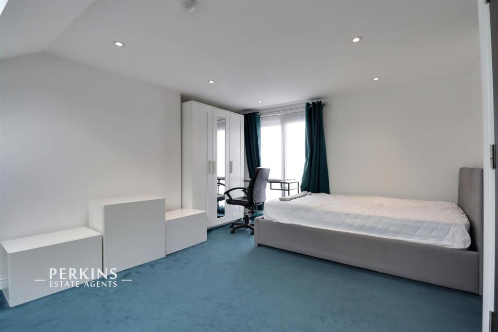 Main image of property: Greenford, UB6