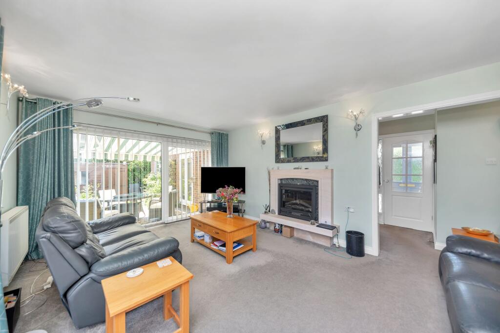 House in Stevenage - More