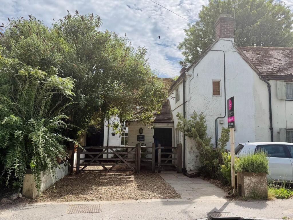 Main image of property: London Road, Blewbury