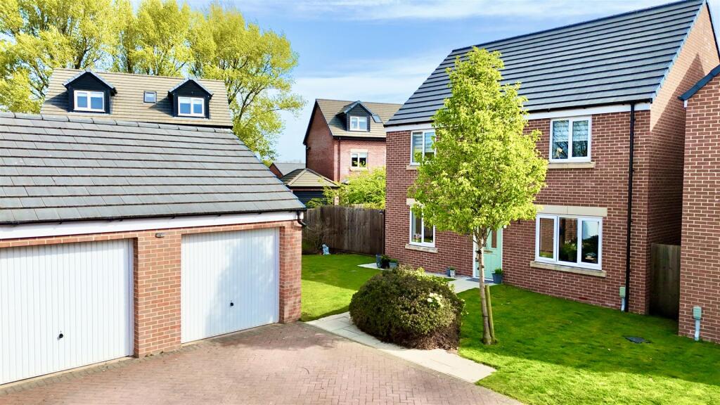 Main image of property: Brick Kiln Way, Hesketh Bank, Preston