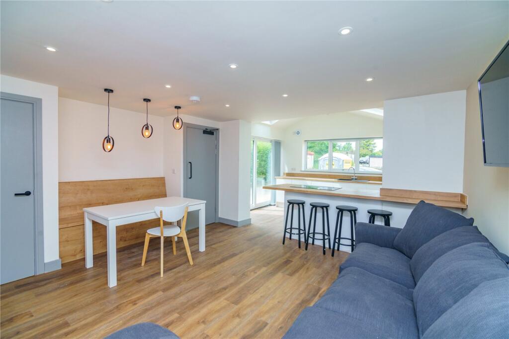 Main image of property: 24 Malvern Road, Newsome, Huddersfield, HD4