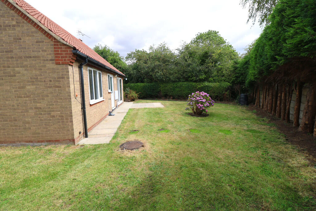 Hunters Croft, Haxey photo 2