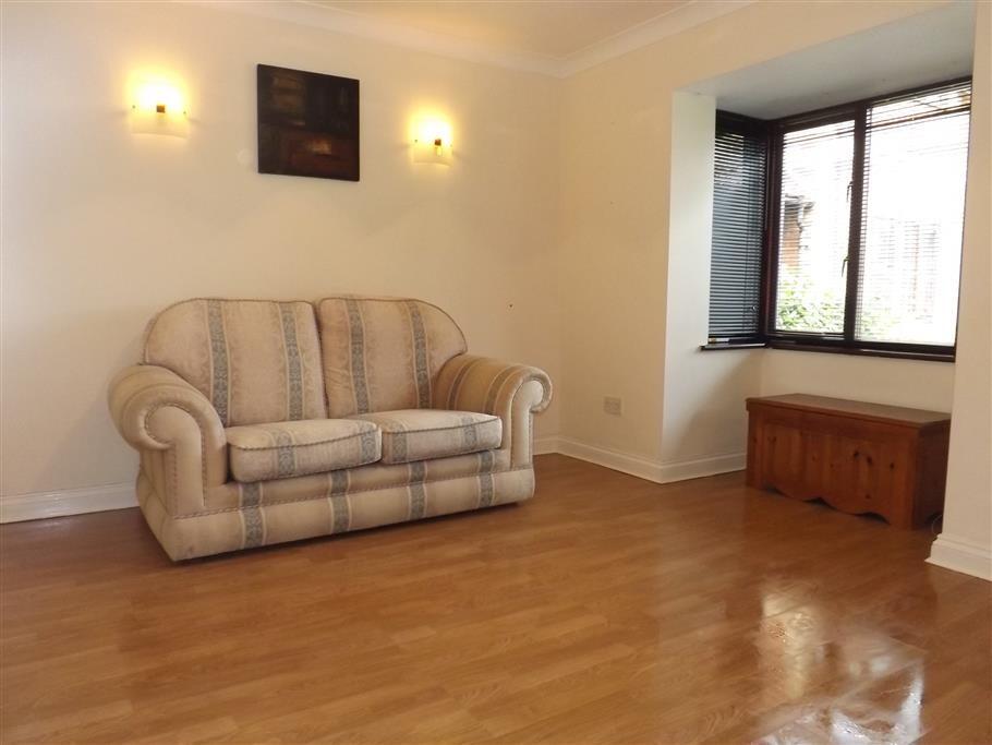 House in Reading - View 4