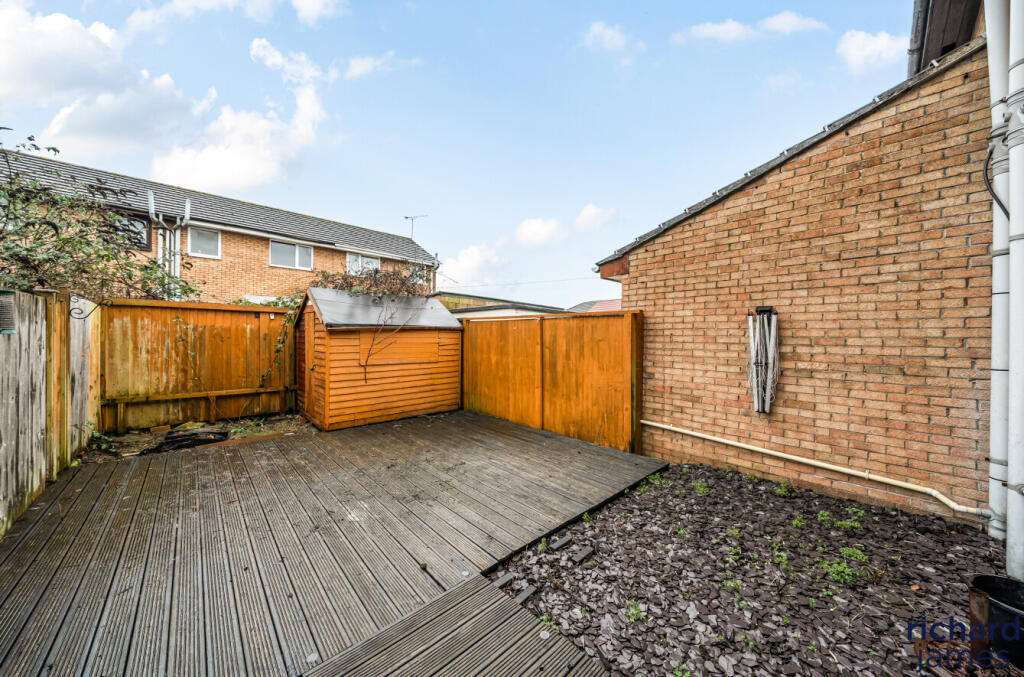 Argyle Street, Gorse Hill, Swindon, SN2 photo 4