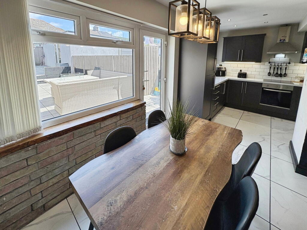 House in Swansea, Tai-Bach - View 4