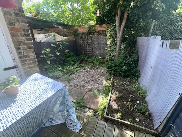 2 bedroom terraced house for rent