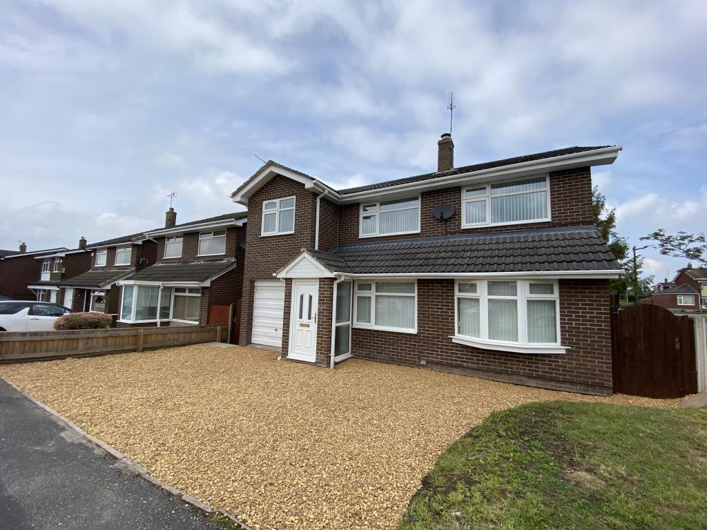 Main image of property: Snabwood Close, Little Neston, Wirral, CH60