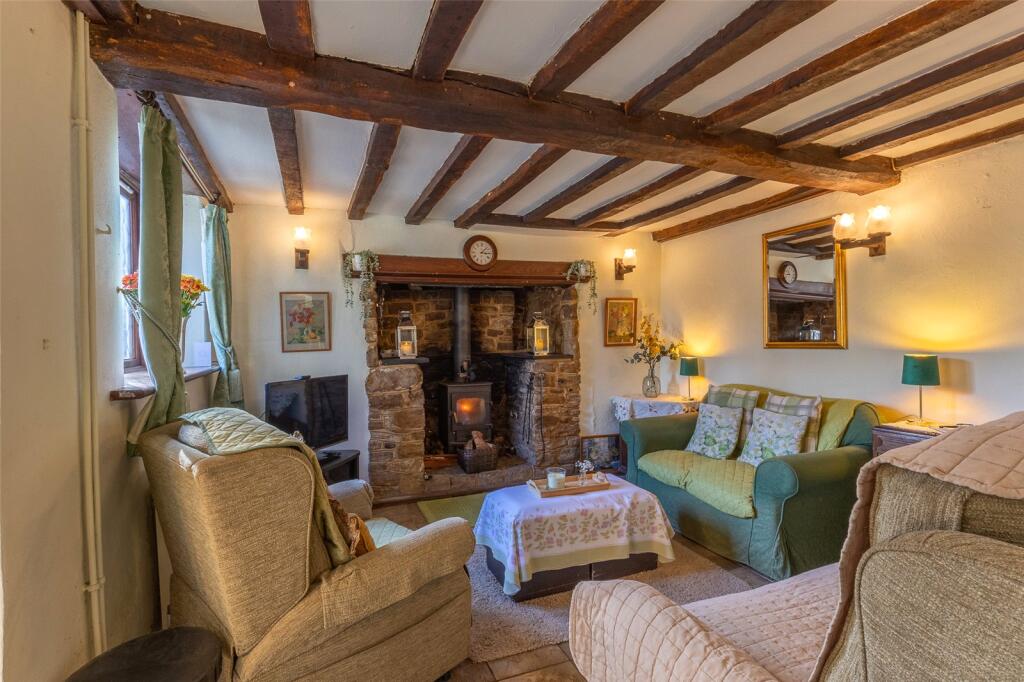 House in Guildford - View 5
