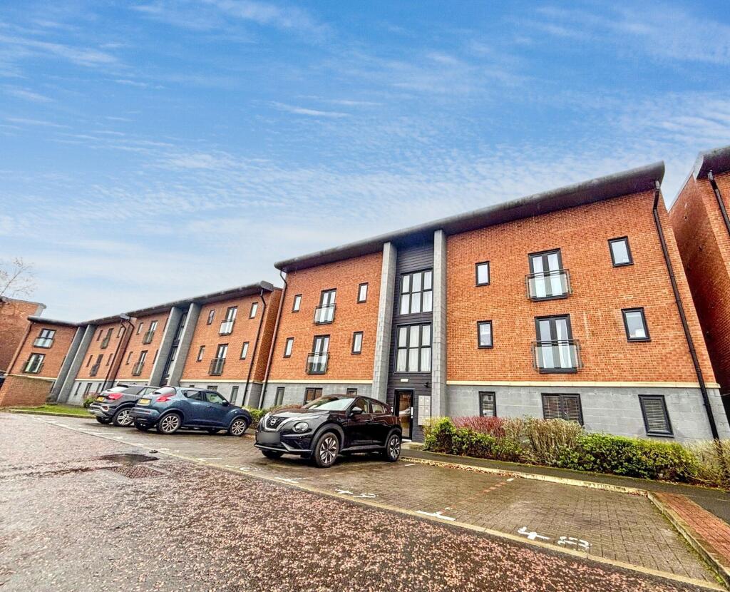 Main image of property: Elmwood Park Court, Gosforth, Newcastle upon Tyne, Tyne and Wear, NE13 9BP