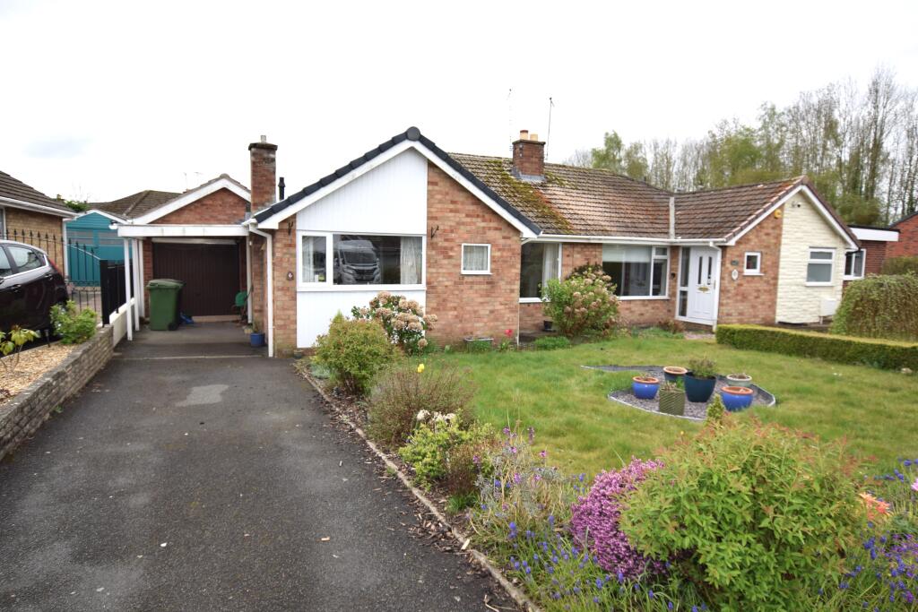 Willow Close, Market Drayton, Shropshire photo 2