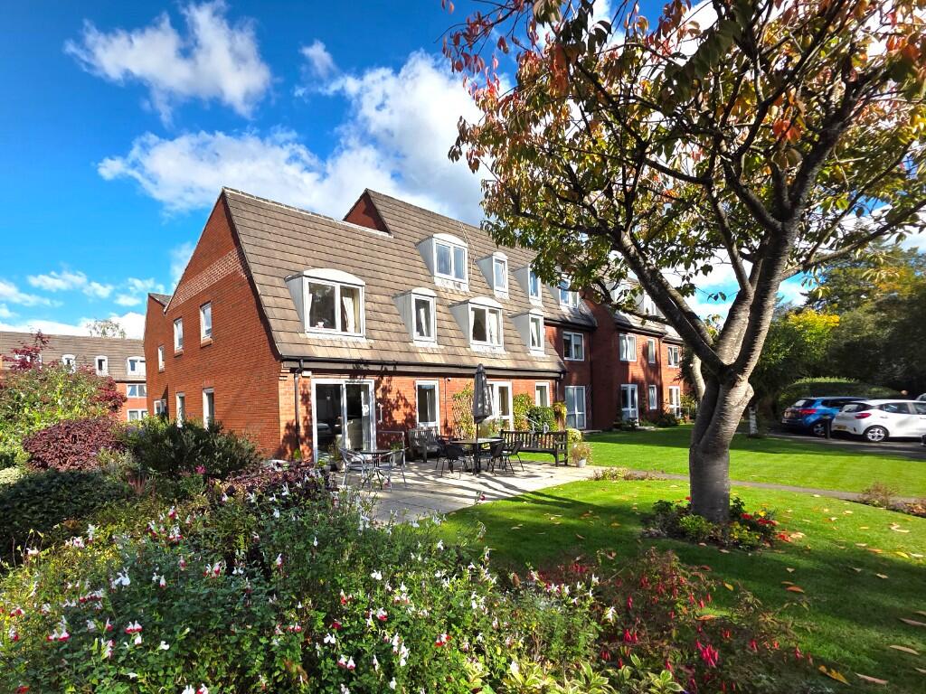 Main image of property: Ringwood Road, Ferndown, Dorset, BH22