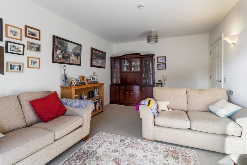 Clarence Park, Malvern, Worcestershire WR14 - View 4