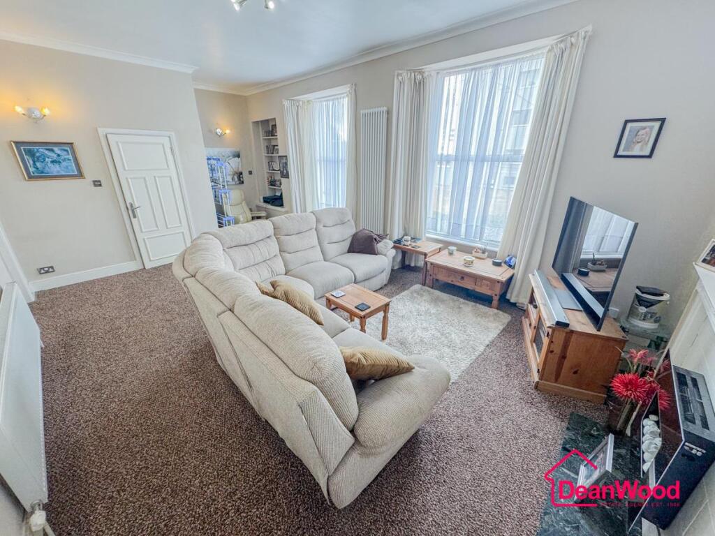 Apartment in Ramsey, Garff - View 4