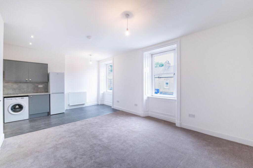 Apartment in Broxburn, West Lothian - View 4