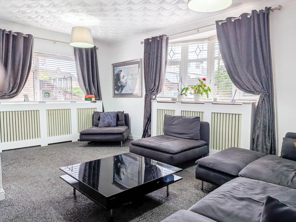 Queen Alexandra Road, Bedford, MK41 photo 4
