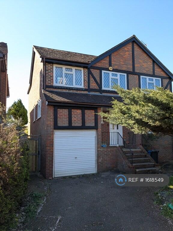 Main image of property: Maidenhead, Maidenhead,  Sl6 1Xz, SL6