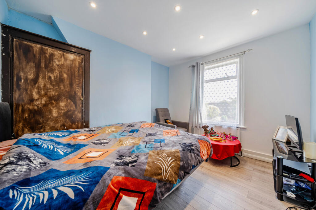 House in London - More