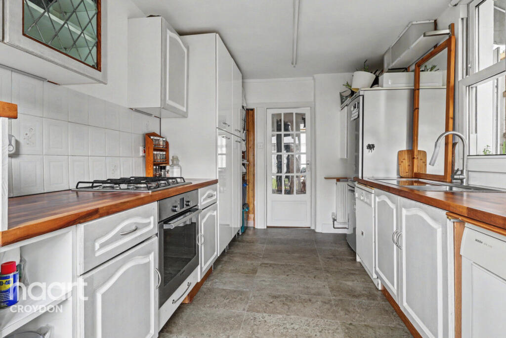 Main image of property: Sunnydene Road, Purley