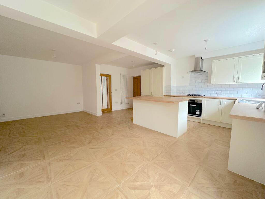 House in Walsall, West Midlands - View 5