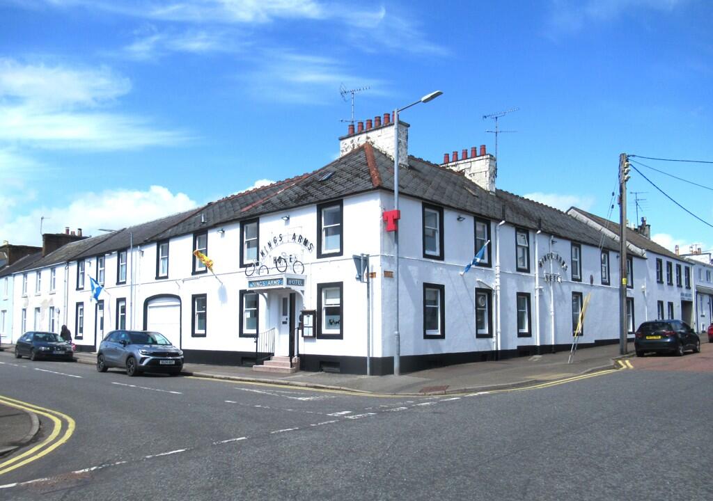 Main image of property: Kings Arms Hotel, 31-33 St. Andrew Street, Castle Douglas, Dumfries and Galloway