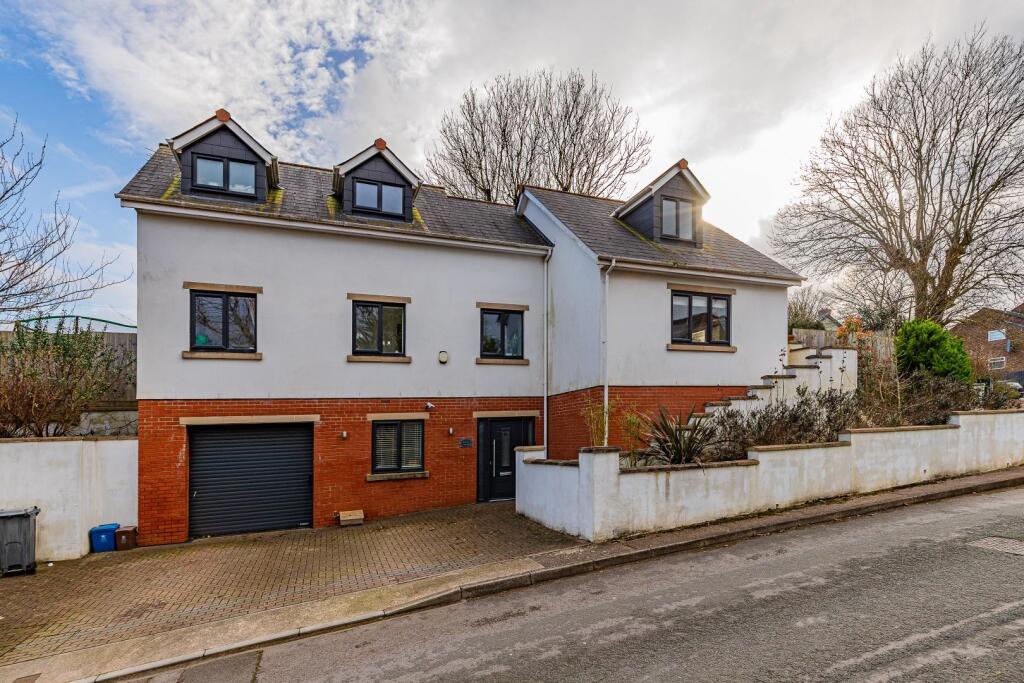 Main image of property: The Hawthorns, Cardiff