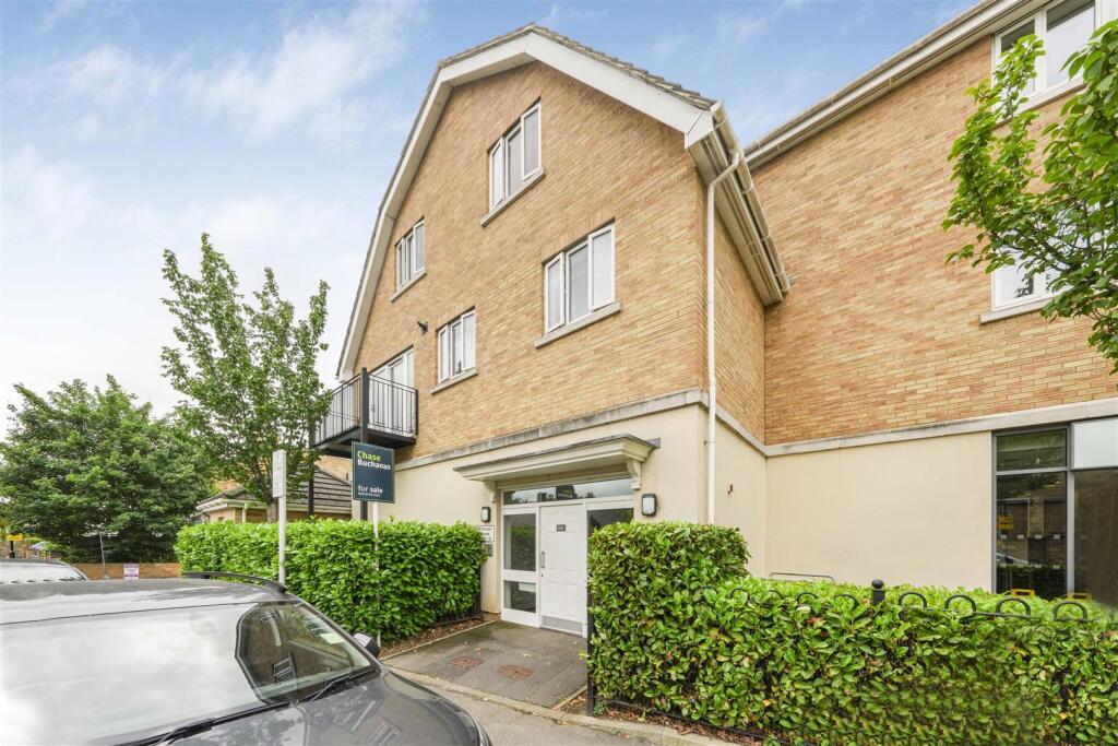 Main image of property: Second Cross Road, Twickenham