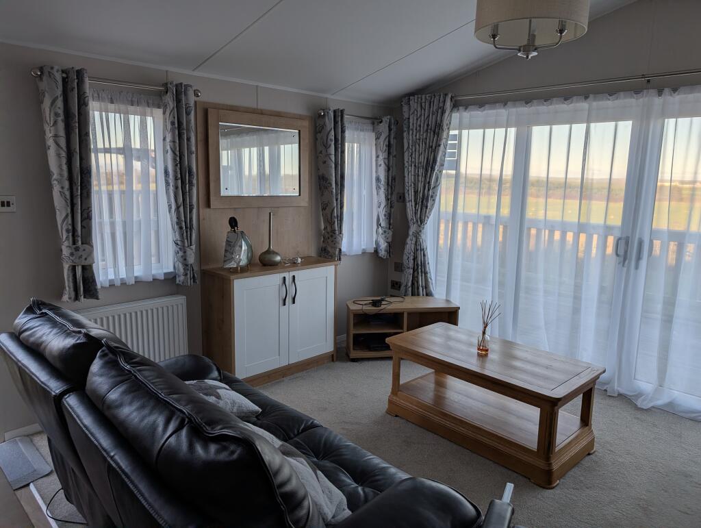 Two Bed Willerby Dorchester (43x14), Crofthead Holiday Park, McNairston, Ayr, South Ayrshire, KA6 6EN photo 2