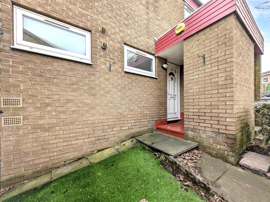 Apartment in Newcastle upon Tyne - View 2