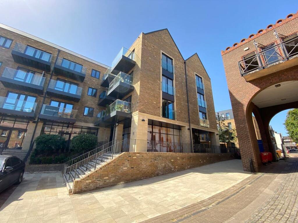Main image of property: Unit 1, Lion Wharf, Old Iseworth, TW7 6RJ