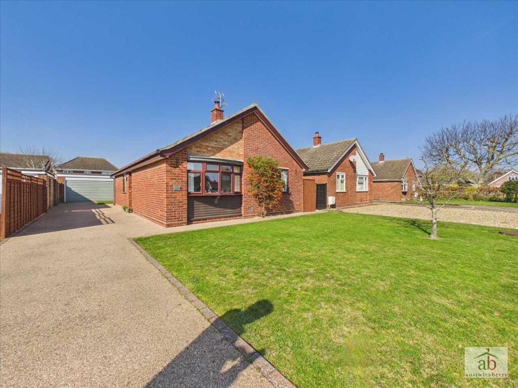 3-bed house on Penryn Road, Kesgrave, £399,500