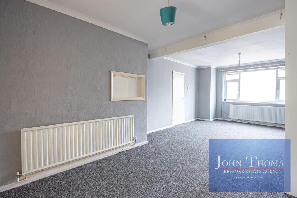 House in Romford - View 4