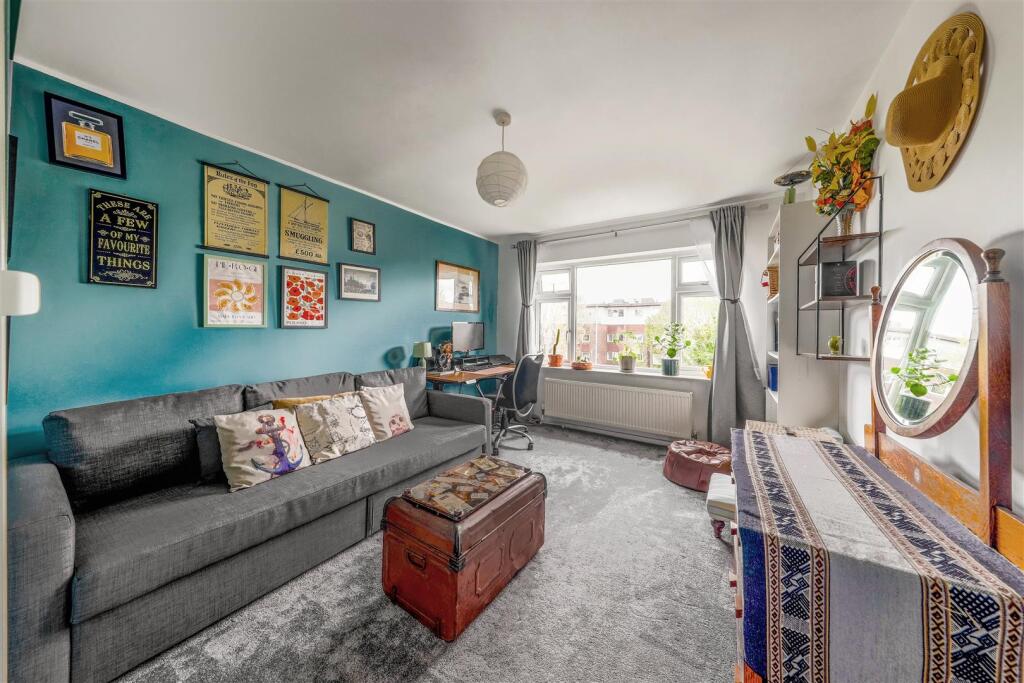 Devonshire Court, The Drive - View 6