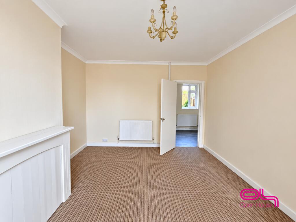 Balcary Grove, Bolton photo 2