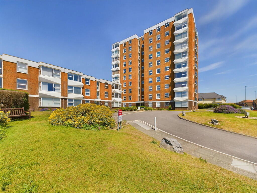 Main image of property: Brighton Road, Lancing, BN15 8RN