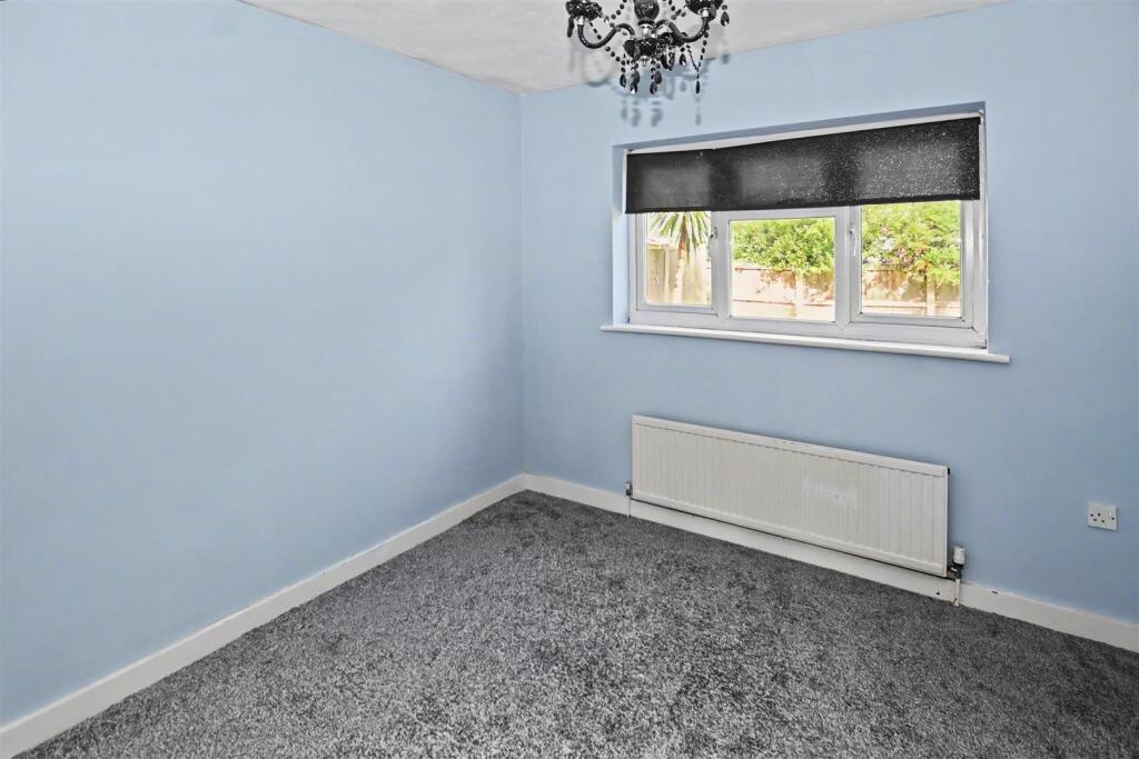 House in Southend-on-Sea - View 5