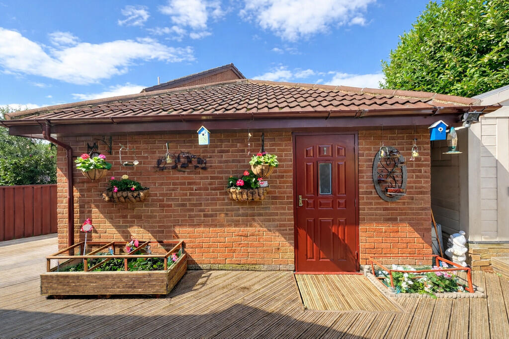 Additional image 2 of Penny Hill Drive, Clayton, Bradford